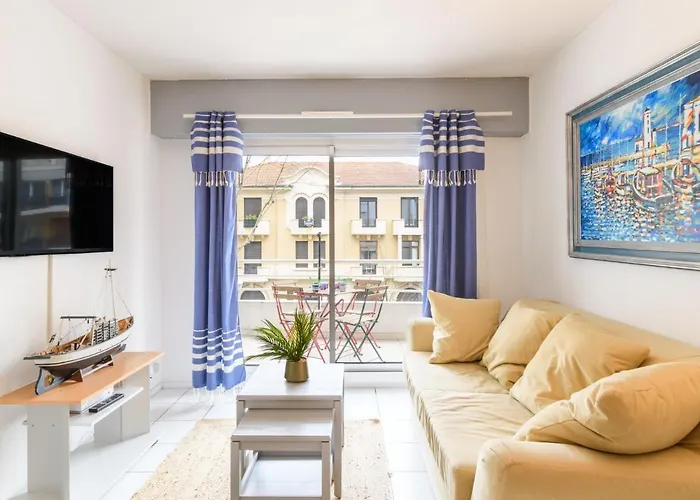Apartment Le Palma-2 By Interhome